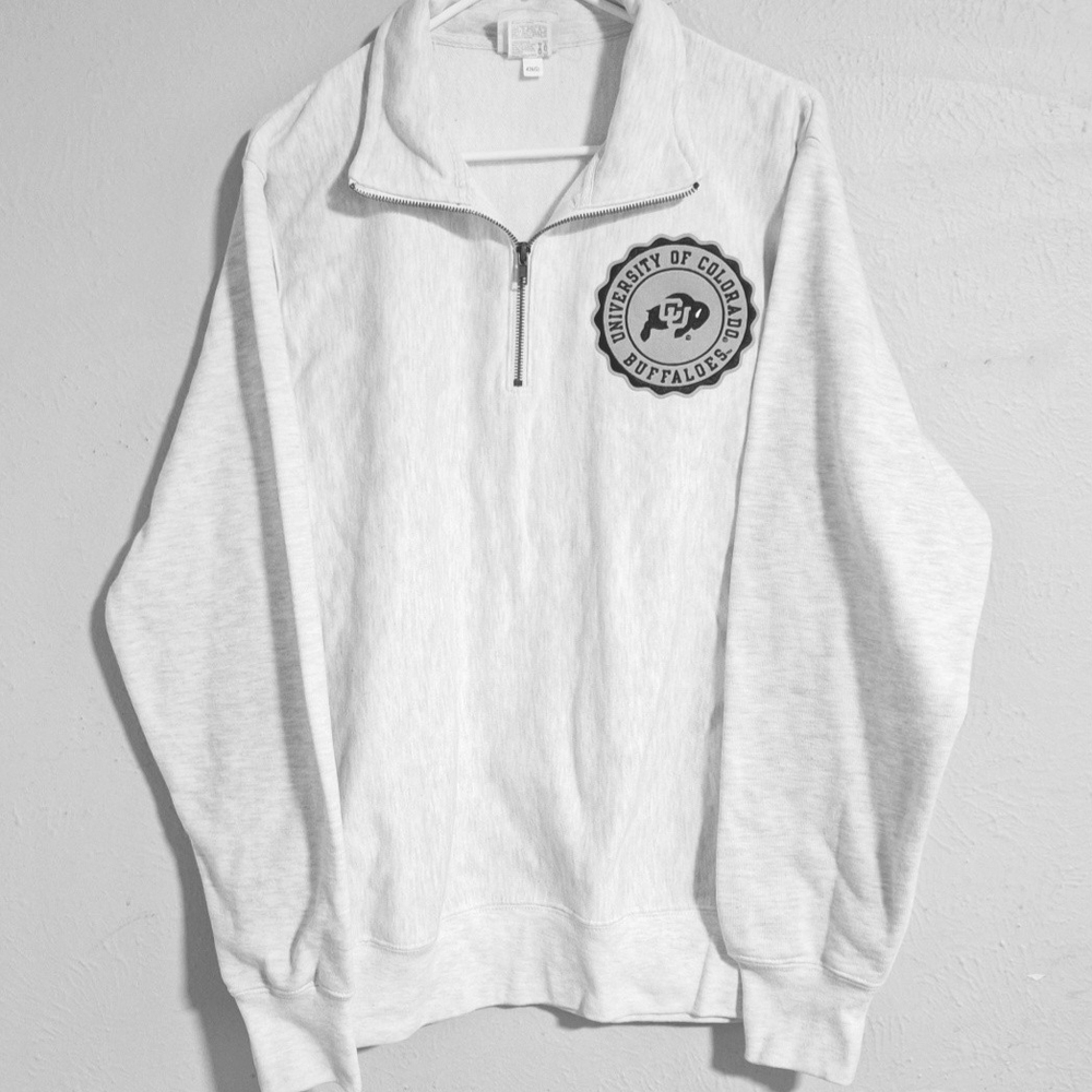 NCAA University of Colorado Men's Champion Sweater Size Large